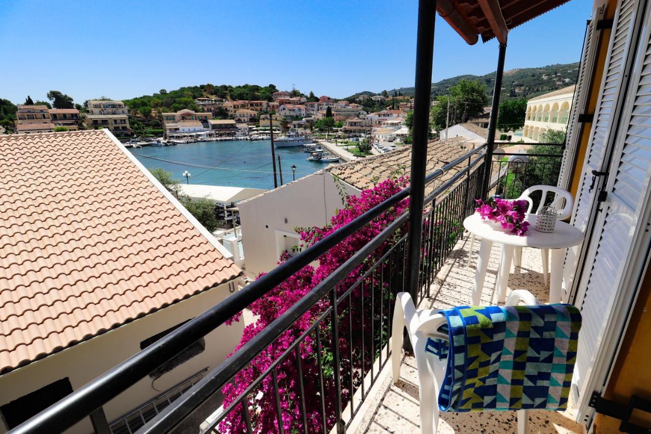 Antigone Apartments Kassiopi Exterior photo